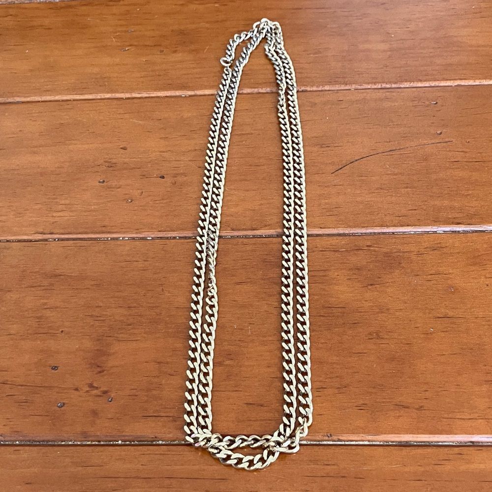 Vintage Gold Colored Costume Jewelry Necklace